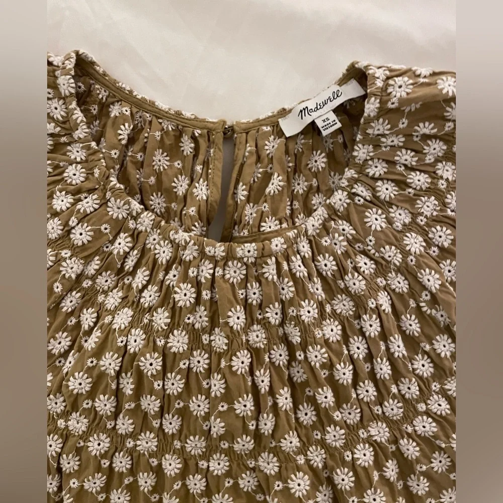Madewell daisy embroidered shirred puff-sleeve top